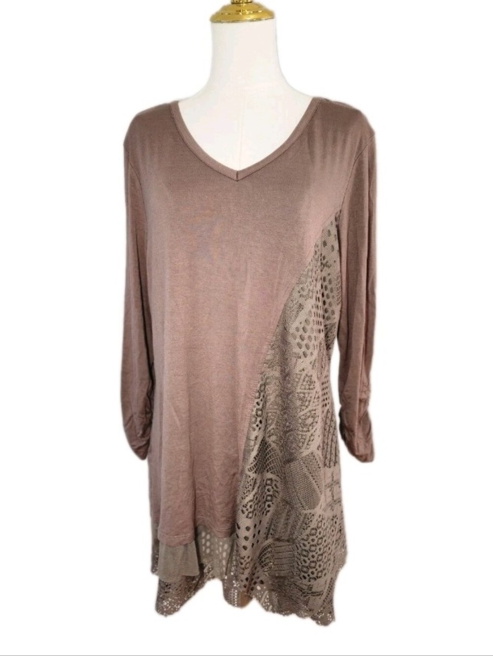 NWOT Taupe Tunic Lace Accent Asymmetrical Panel Ruched Sleeves V-Neck Size XL